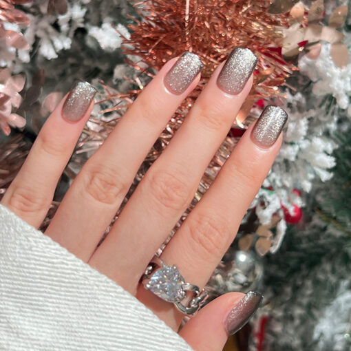 Luxuriöse Cat Eye Press On Nails mit Silberglitzer – Bild 2